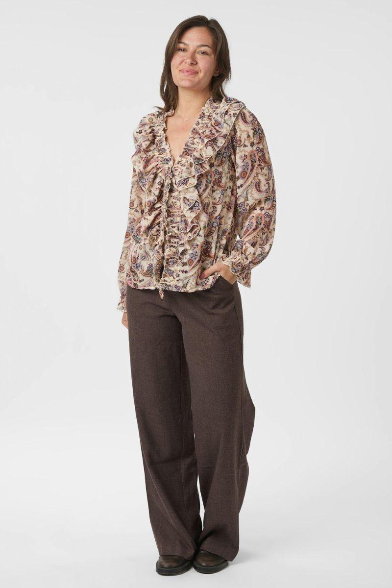 Ivey Art Paisely Blouse | Creme | Bluse fra Neo Noir