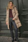 Nova Square Daunenmantel | Gestromt