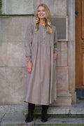 Carla Kleid 2800 | Braun