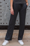 Alma Wide Pants | Dunkelgrau Schwarz Streifen