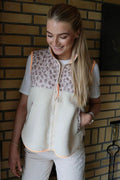 Teddy Leo Weste | Creme Pale Lux Leo Neon Orange