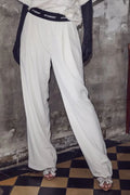 Amina Logo Hose 31143 | Knochen