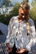 Manni Ls V-Ausschnitt Bluse | Weißer Schmetterling